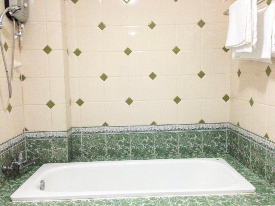 Huyen Tran Hotel Cần Thơ Extérieur photo